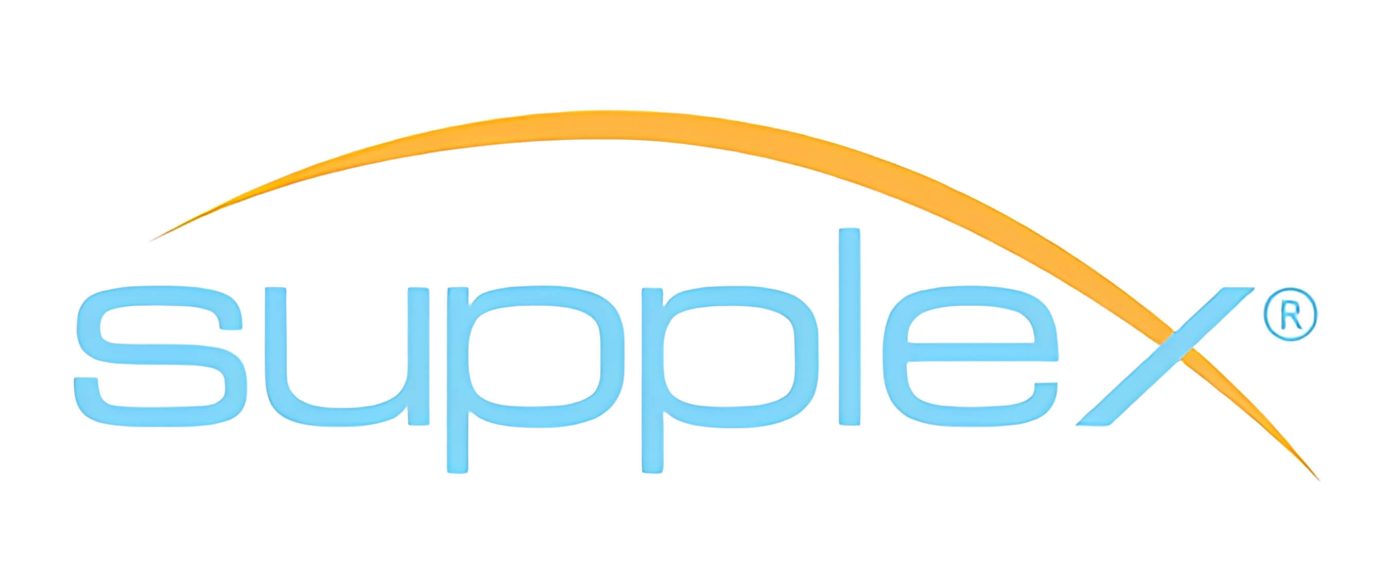 KOMIA 產品內附 SUPPLEX 官方吊卡商標，代表高品質機能布料保證